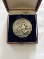 Alte Medaille "Societas Bernens. Agricult." im Etui