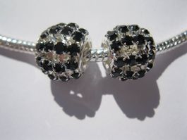 Grosslochperle, Bead versilbert, Strass schwarz