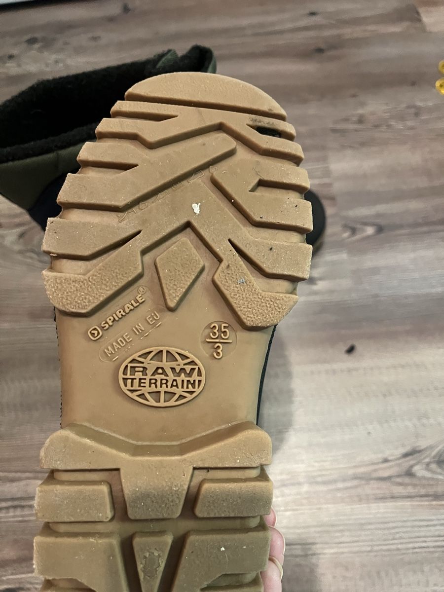 Schuhe für Jungen: warme Kinder-Winterstiefel Gr. 35 – Gebraucht aus Maur von esgehoertjetztmir 1