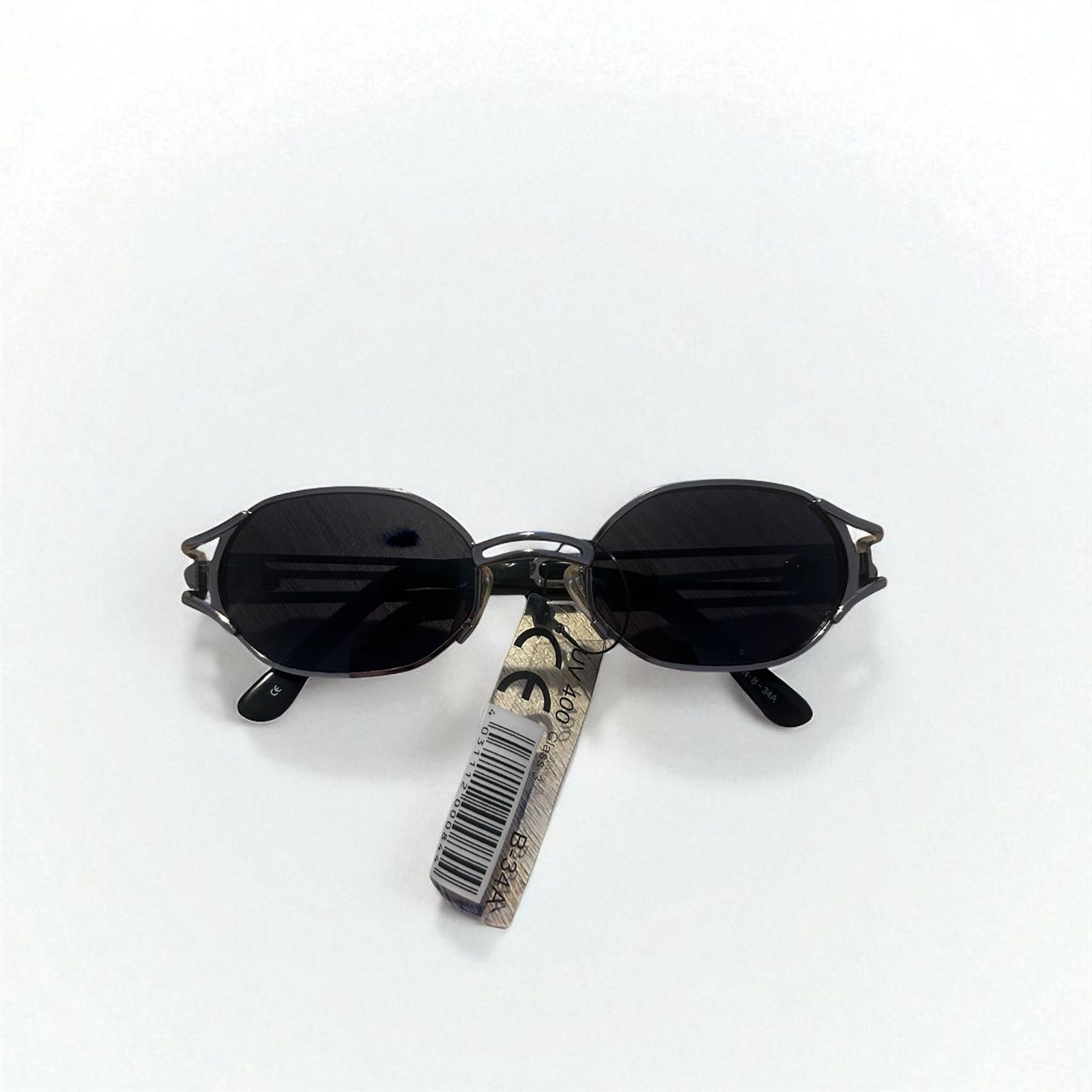 Occhiali & Lenti: Lunettes de soleil vintage style rétro – Nuovo e nell'imballaggio originale da Hauterive NE venduto da Leo_o