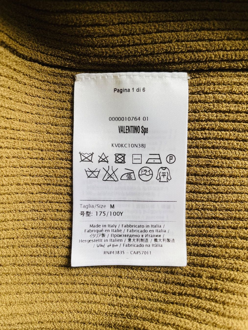 Maglioni & Felpe: VALENTINO- Gr.M – Usato da Basel venduto da MarkenundKleidung 4