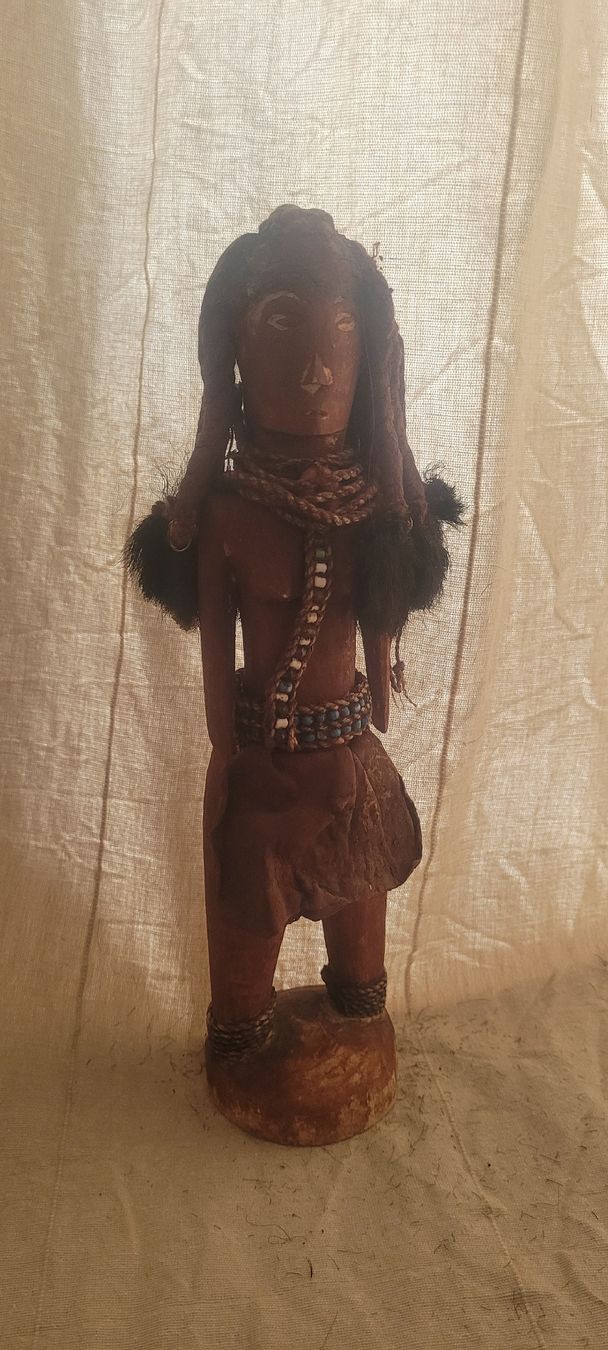 Sculture & Statue: Statuette Namibie, Himba, sculptée à la main – Usato da Vevey venduto da lba_dd82