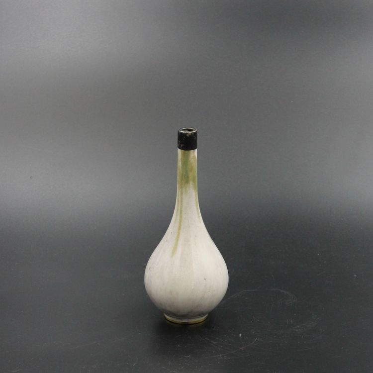 Seltene Sèvres Jugendstil Porzellan Vase, dat. 1900. Kaufen auf Ricardo