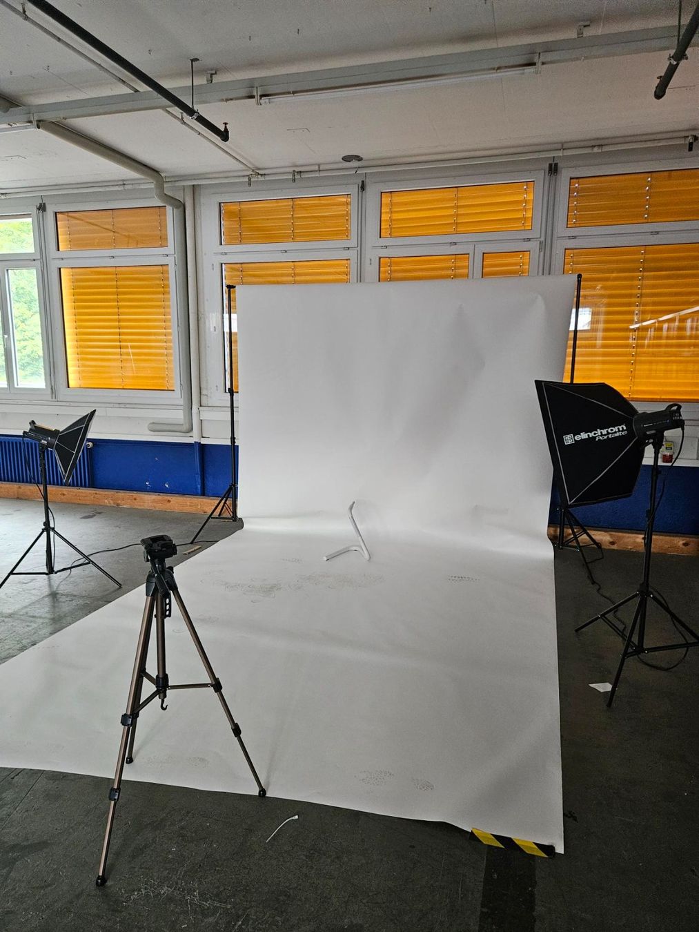 Elinchrom Flash: Elinchrom Studio Blitz Set, Studio Blitze, Softbox, Refle... – Usato da Schwanden GL venduto da Trailworks-AG