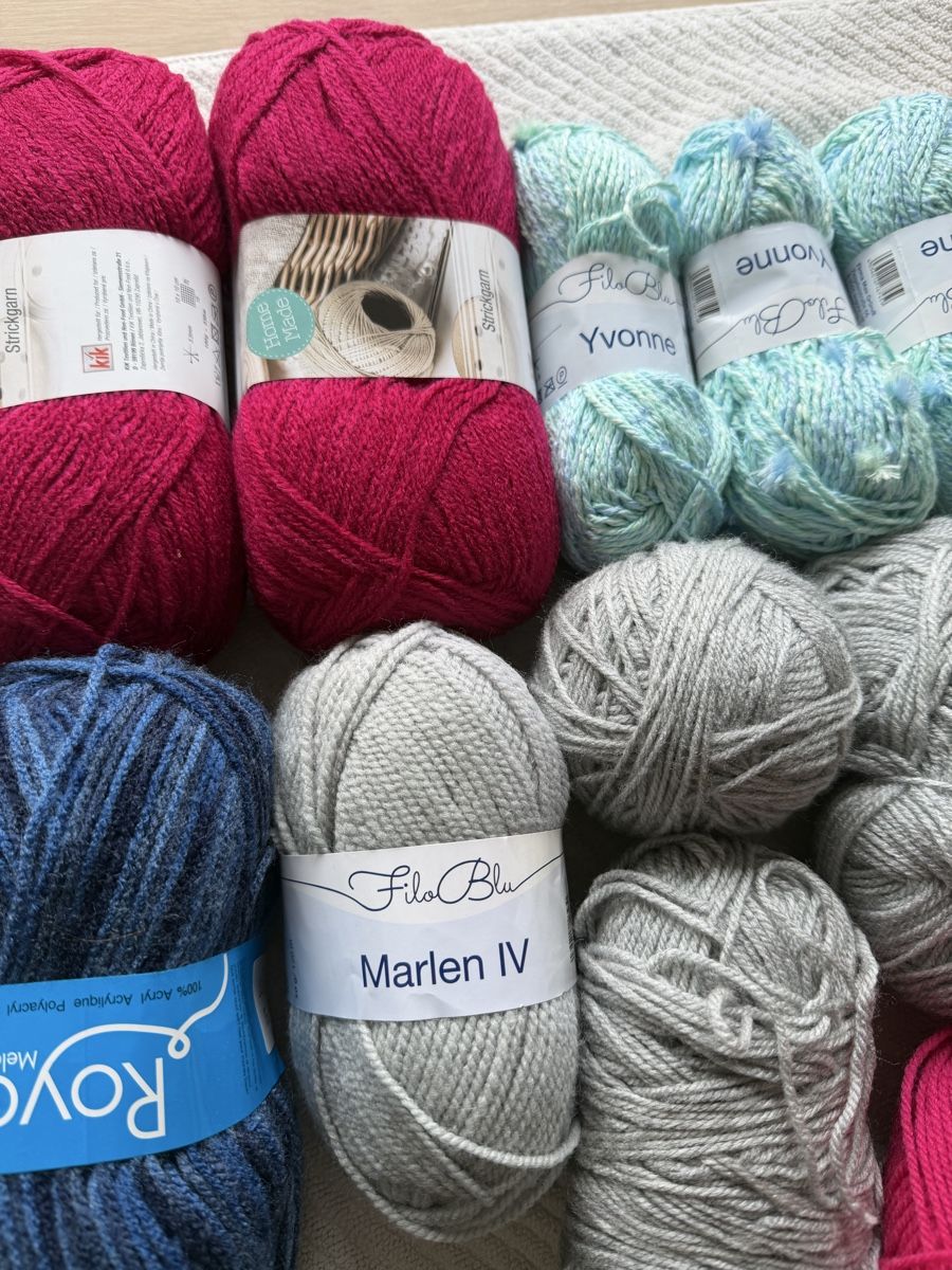 Wolle: Strickgarn /Wolle – Neu und originalverpackt aus Witterswil von gsc_z6ts 2