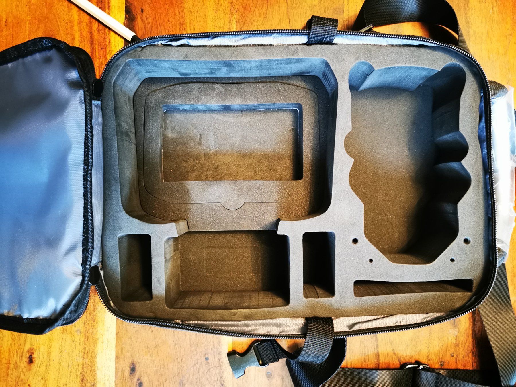 DJI Modellismo RC: Dji - Mini 4 pro - Bag Rc2/RcN2 – Nuovo e nell'imballaggio originale da Versoix venduto da Dji-tools-store 4