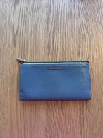 Burberry Portemonnaie aus Leder, graublau, gebraucht