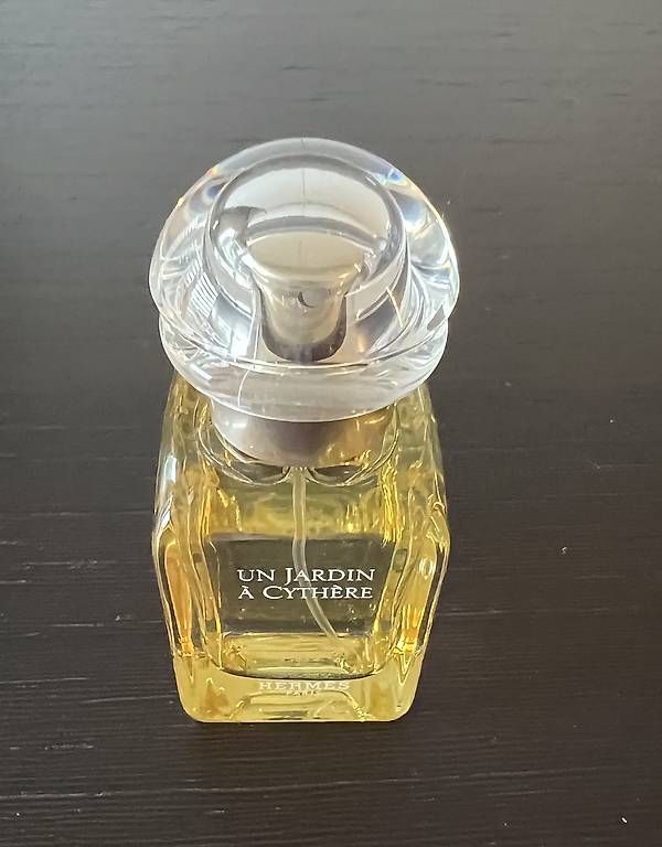 Hermès Parfums & Eau de Toilette: Hermès Un jardin à Cythère – D'occasion à Schaan par par_7ggh