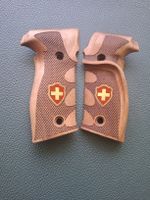 Nussbaum Griffschalen mit Daumenauflage für Sig Sauer P226 