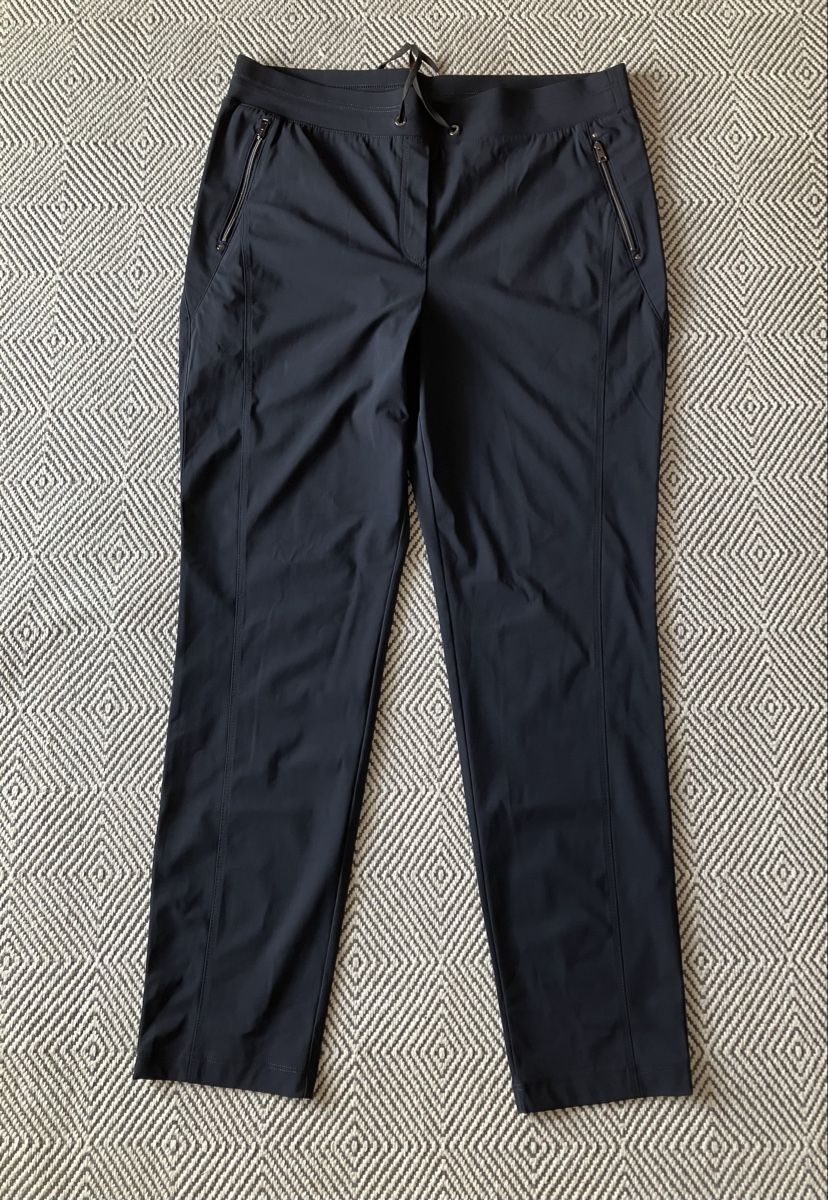 Marc Cain Pantaloni: Marc Cain tolle Hose Stretch N6/44 – Usato da Weiningen ZH venduto da moon-55