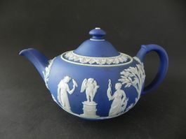 Alte Teekanne königsblau JASPERWARE - Wedgwood - England