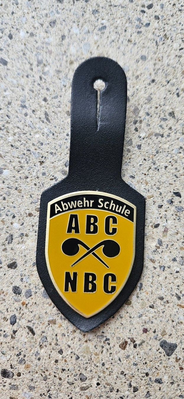 Schweizer Armee Placchette & Badge: *** Brustanhänger ABC Schule  *** – Usato da Riedholz venduto da fr_sIruP