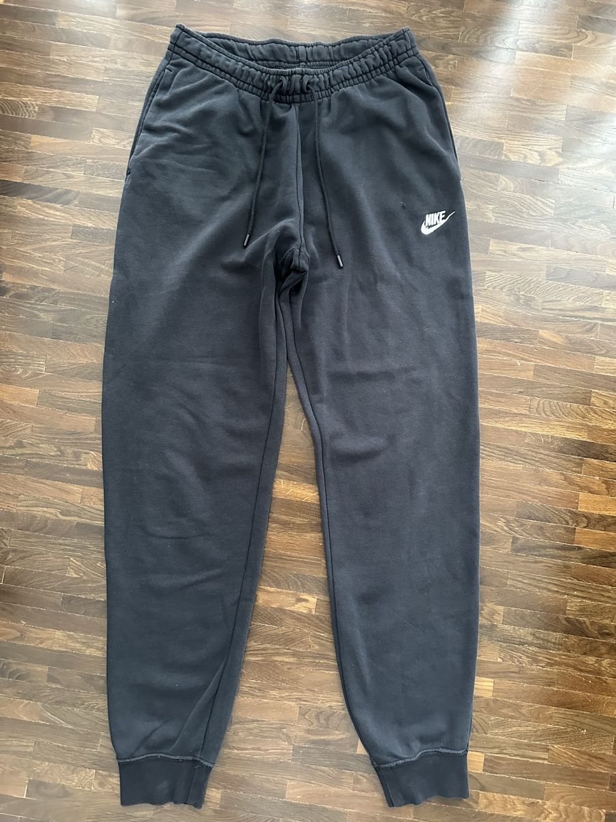 Nike Pantaloni: Nike Trainerhose – Nuovo (secondo la descrizione) da Winterthur venduto da su_4assd