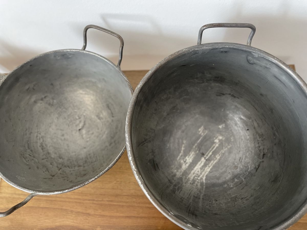 Ciotole: 2 alte vintage Metallschüsseln  – Usato da Münchenbuchsee venduto da hamama18 3