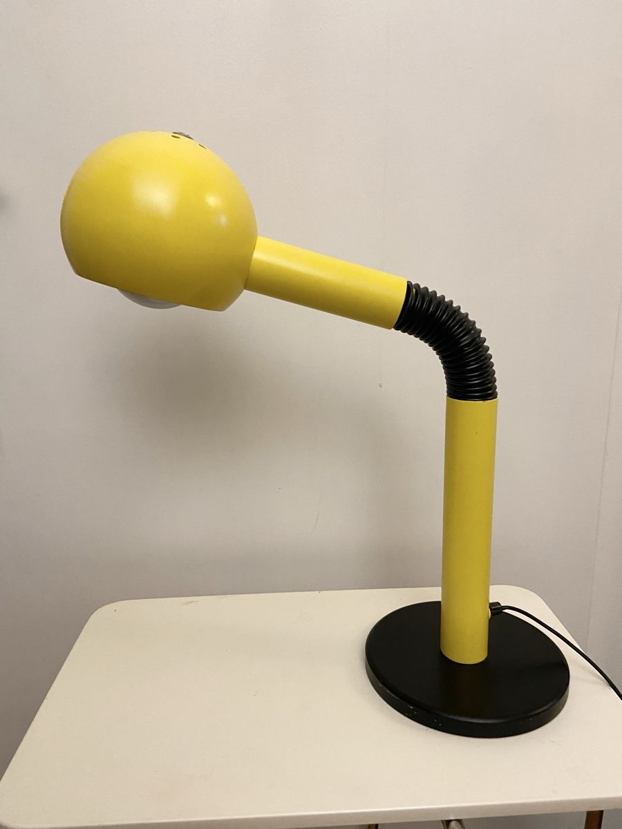 Lampade: Space age Tischlampe gelb – Usato da Zürich venduto da Unique2400