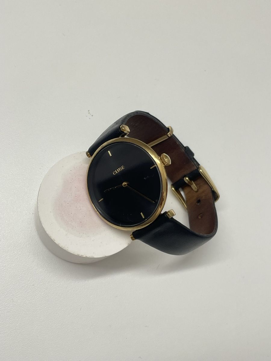 Cluse Montres: Cluse Uhr mit Lederarmband – D'occasion à Olten par mic_b5c2