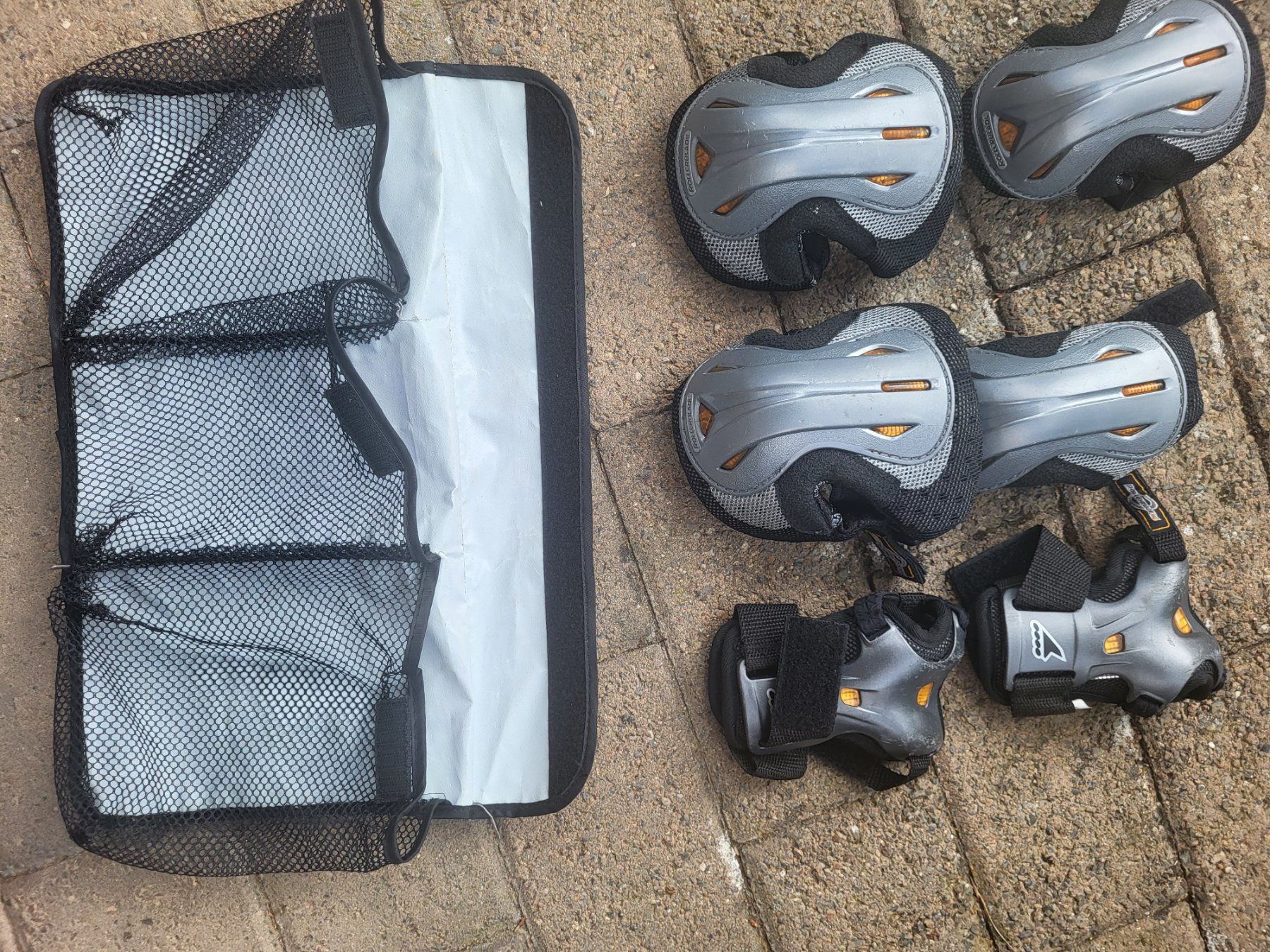 Schutz & Schoner: Schutzausrüstung Rollerblade Set Grösse S – Gebraucht aus Wettingen von Balto_2 2