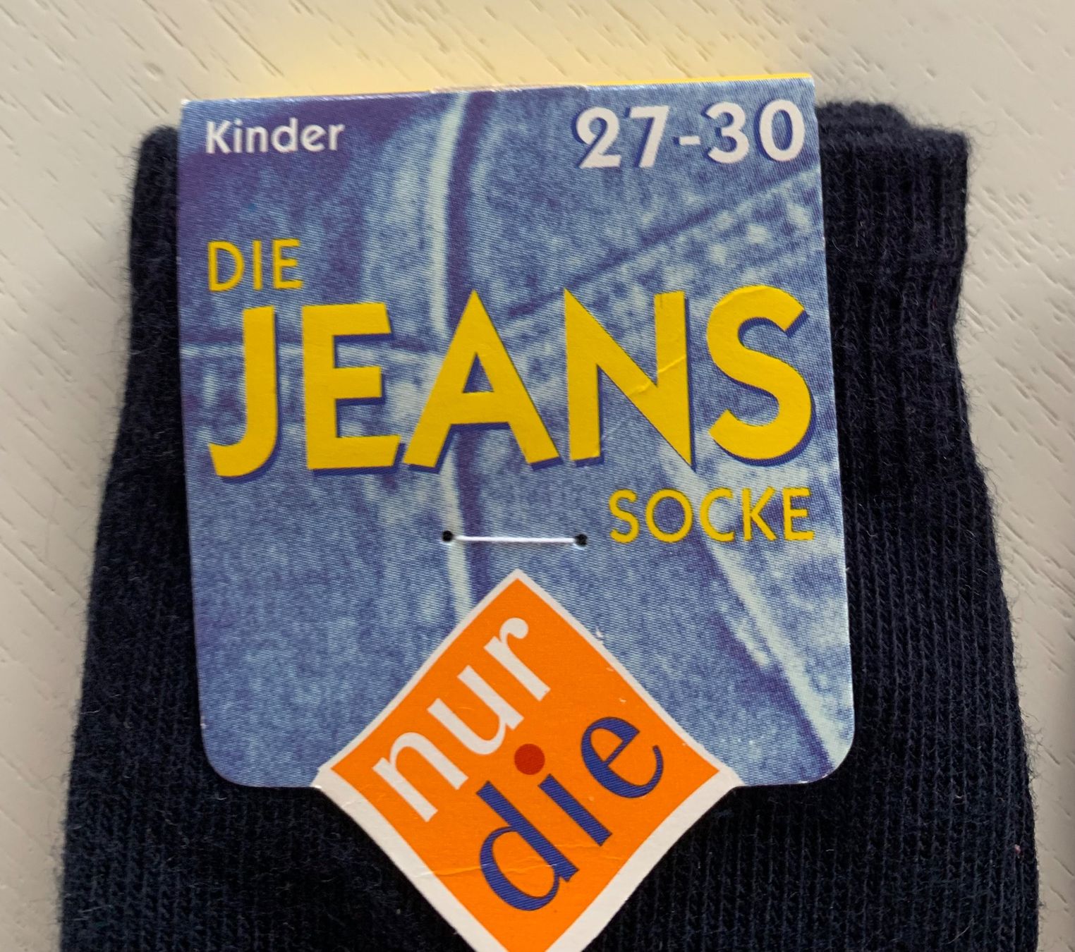 Calze: Originalverpackte Socken Gr. 27-30 – Nuovo e nell'imballaggio originale da Hünenberg See venduto da spartakus02 1