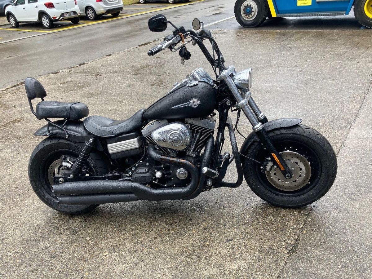 Harley-Davidson Sonstige: Harley-Davidson Dyna Fat Bob / Fat Bob Style – Gebraucht aus Andermatt von Diadiusdiana