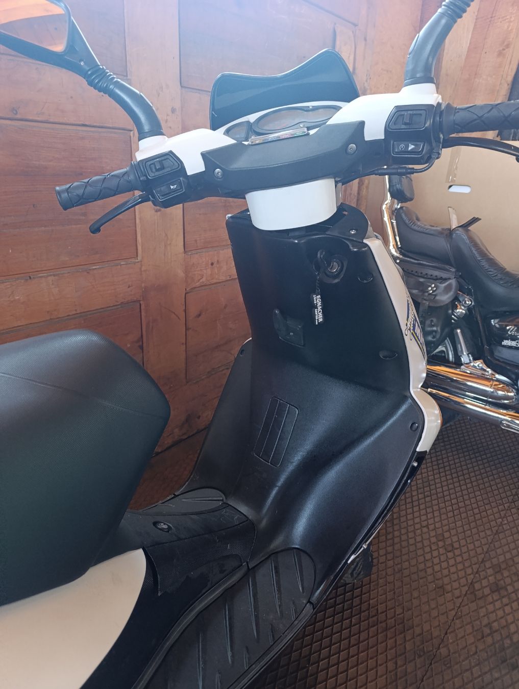 Aprilia Scooters: Aprilia SR 50 – Gebraucht aus Romanshorn von dav_h2lv 7