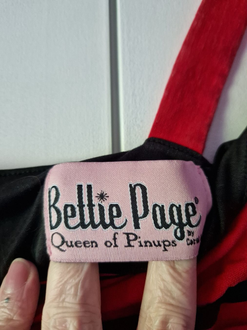 Kleider: Robe pinup Bettie Page L – Gebraucht aus Les Agettes von Mazikeen 1