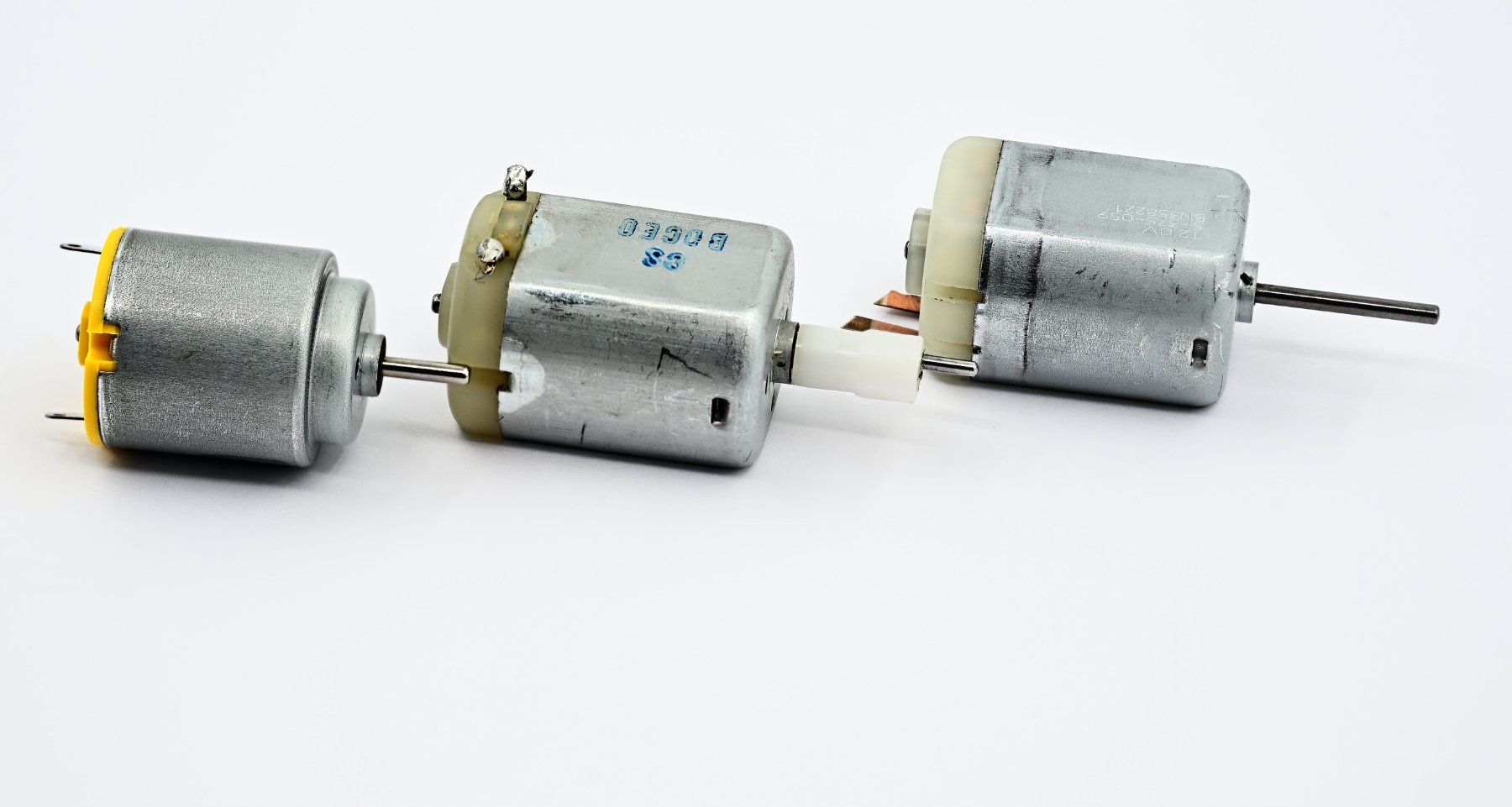 Motoren: 3 Minimotoren Gleichstrom – Gebraucht aus Dürnten von puumies 3