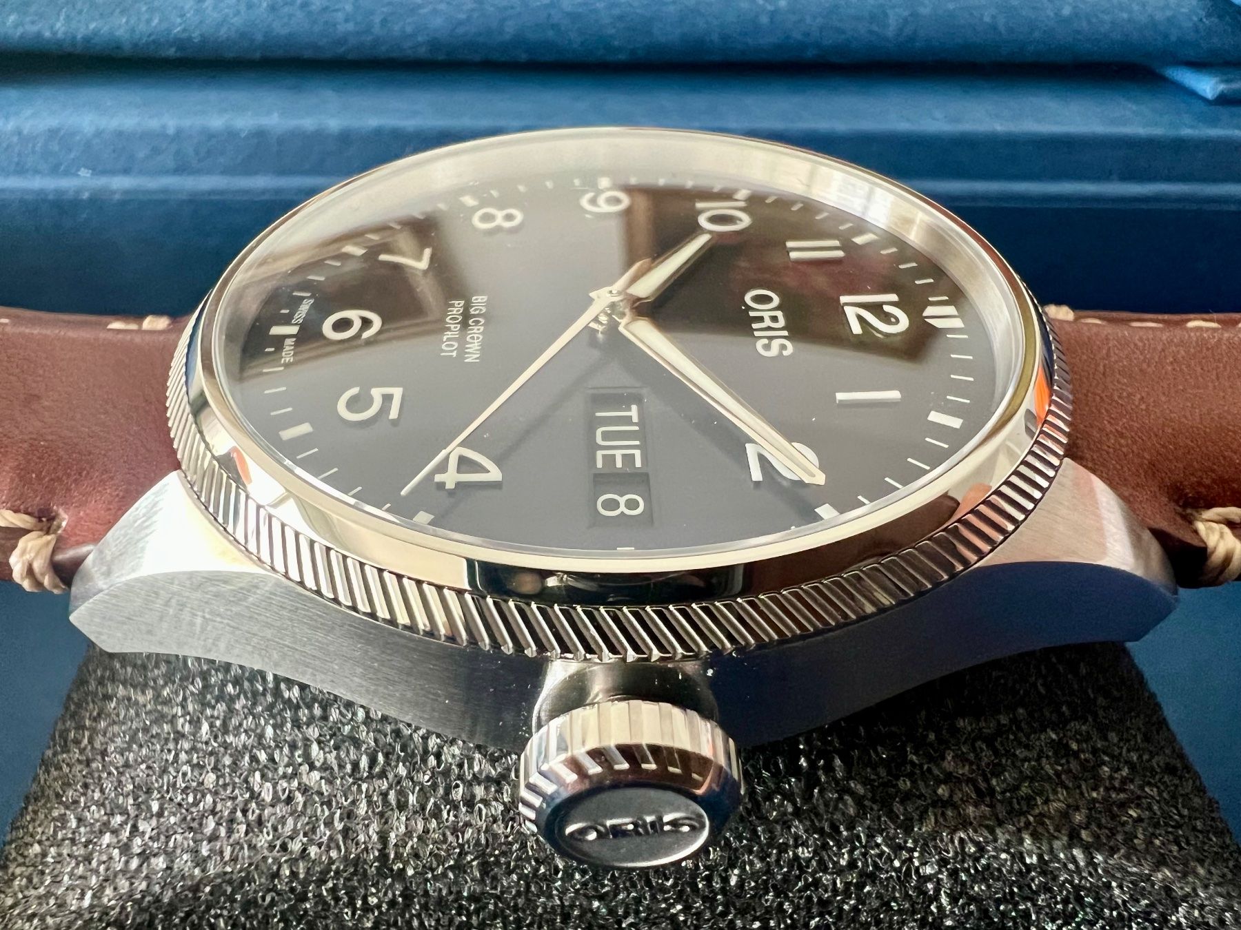 Oris Orologi: ORIS Big Crown Propilot Day Date, Blue dial, Full Set,Fr2250 – Nuovo (secondo la descrizione) da Le Mont-sur-Lausanne venduto da LycaGallery 4