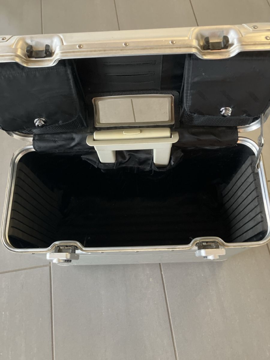 Rimowa Valigie: Rimowa Pilotenkoffer – Usato da Quarten venduto da zwi_x5yx 5
