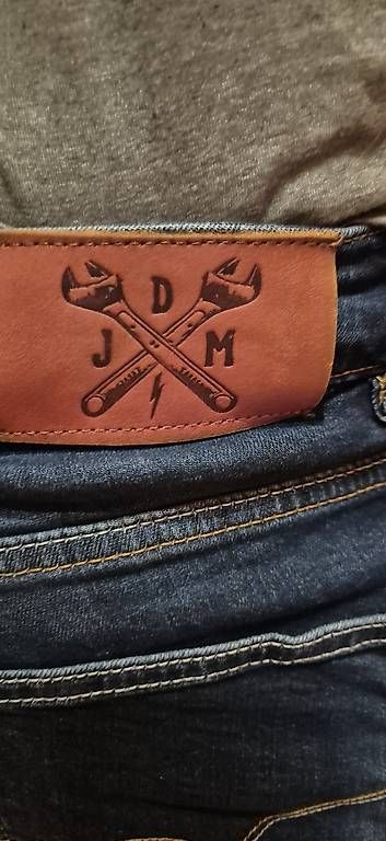 Jeans: Motorrad-Jeans mit Protektoren – D'occasion à Schwanden im Emmental par Jella1 3