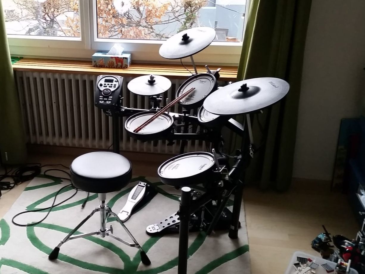 Roland Strumenti musicali: Roland TD-11 E-Drum Set – Usato da Münchenstein venduto da k80