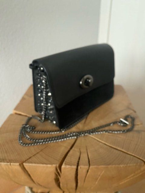 Borse da donna: Kleine Handtasche Schwarz – Usato da Nuerensdorf venduto da ghi_b7xs