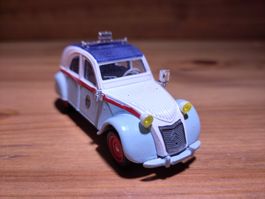 Modellauto vitesse 2CV