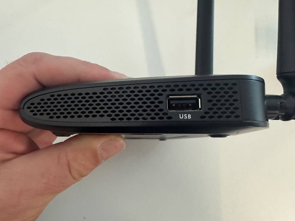 Modem & Router: zyxel nbg6515 3in1 – Usato da Hombrechtikon venduto da jimikern 2