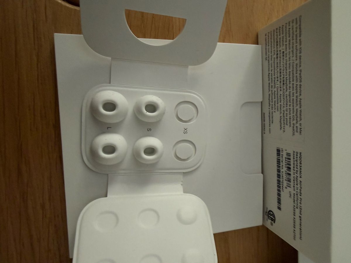 Apple Kopfhörer: AirPods Pro 2 MagSafe authentisch – Gebraucht aus Bern von dav_77cw 2