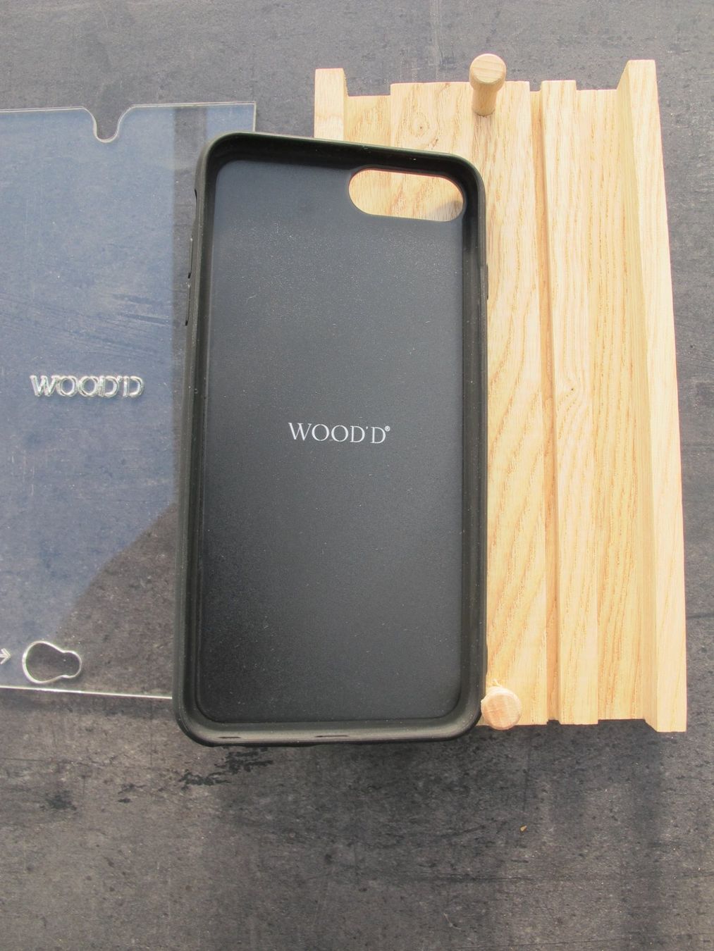 Apple Telefoni cellulari / Smartphones: Smartphone WOOD'D !!!! – Usato da Nänikon venduto da Irene47 1