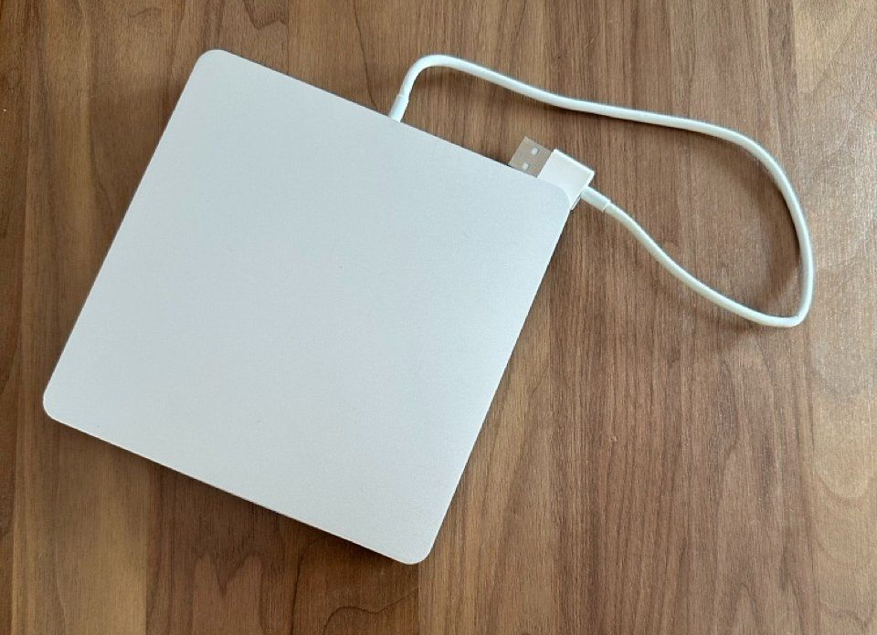 Apple Audio- & Mediensysteme: Apple USB SuperDrive – Gebraucht aus Rafz von Creativconnection 1