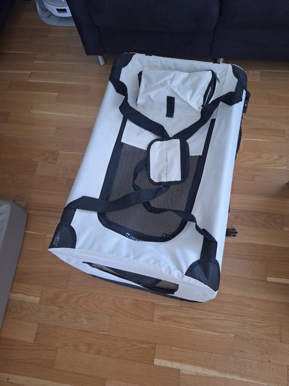 Cucce & Letti: Pet Violet Transportbox – Usato da Lenzburg venduto da sin_6g9s 1
