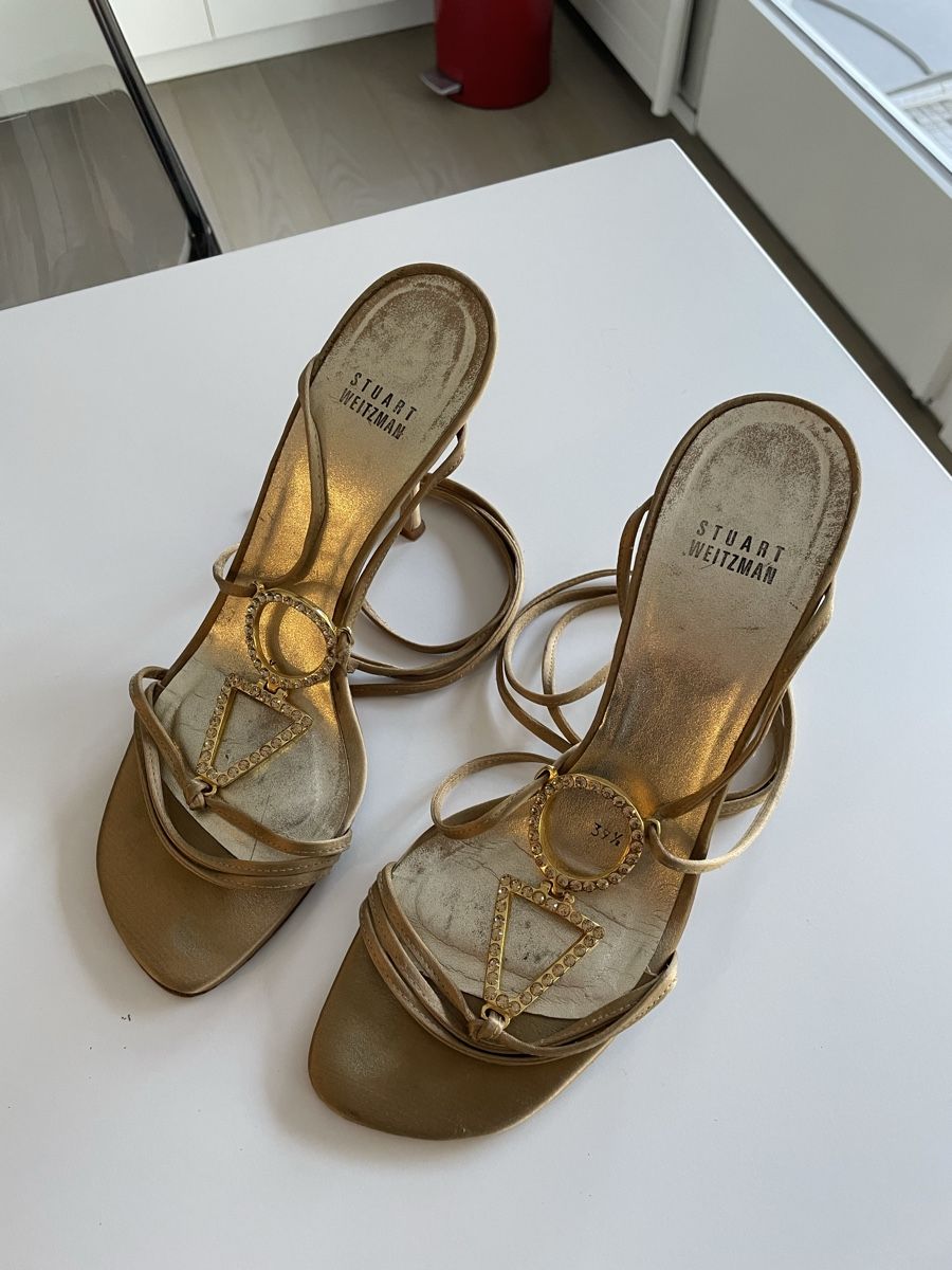 Stuart Weitzman Scarpe da donna: Stuart Weitzman doré Talons (Taille-39,5) – Usato da Genève venduto da iry_67wr 1