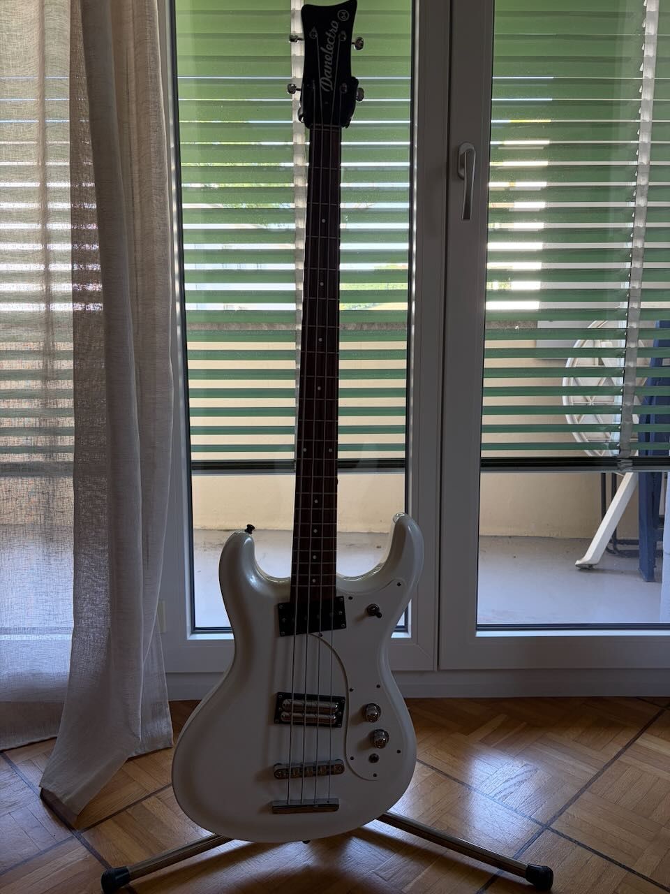 Danelectro Strumenti musicali: Danelectro 64 Bass - sehr selten – Usato da Fribourg venduto da Zimi81 8