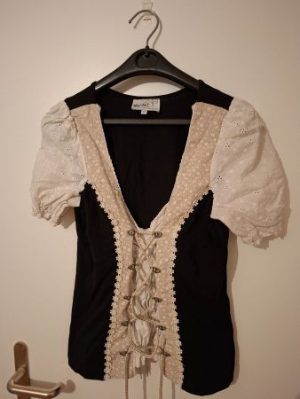 Trachtenbluse