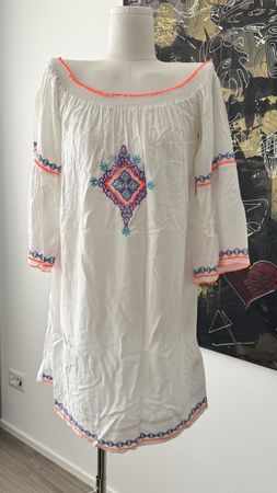 Kleid Atmosphere