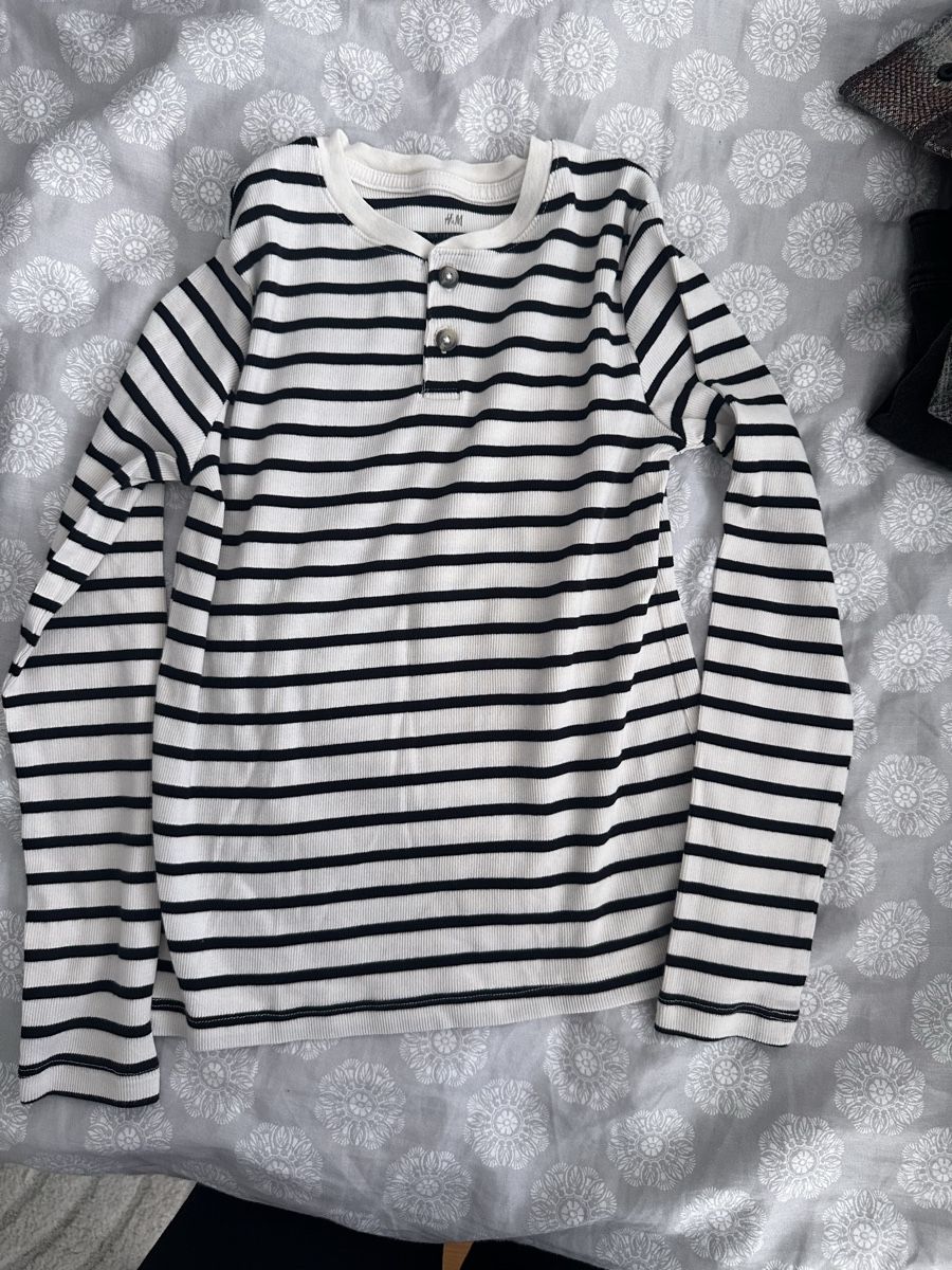Lotti & Set di vestiti: Jungen Oberteile – Usato da Wetzikon ZH venduto da realiteti 3