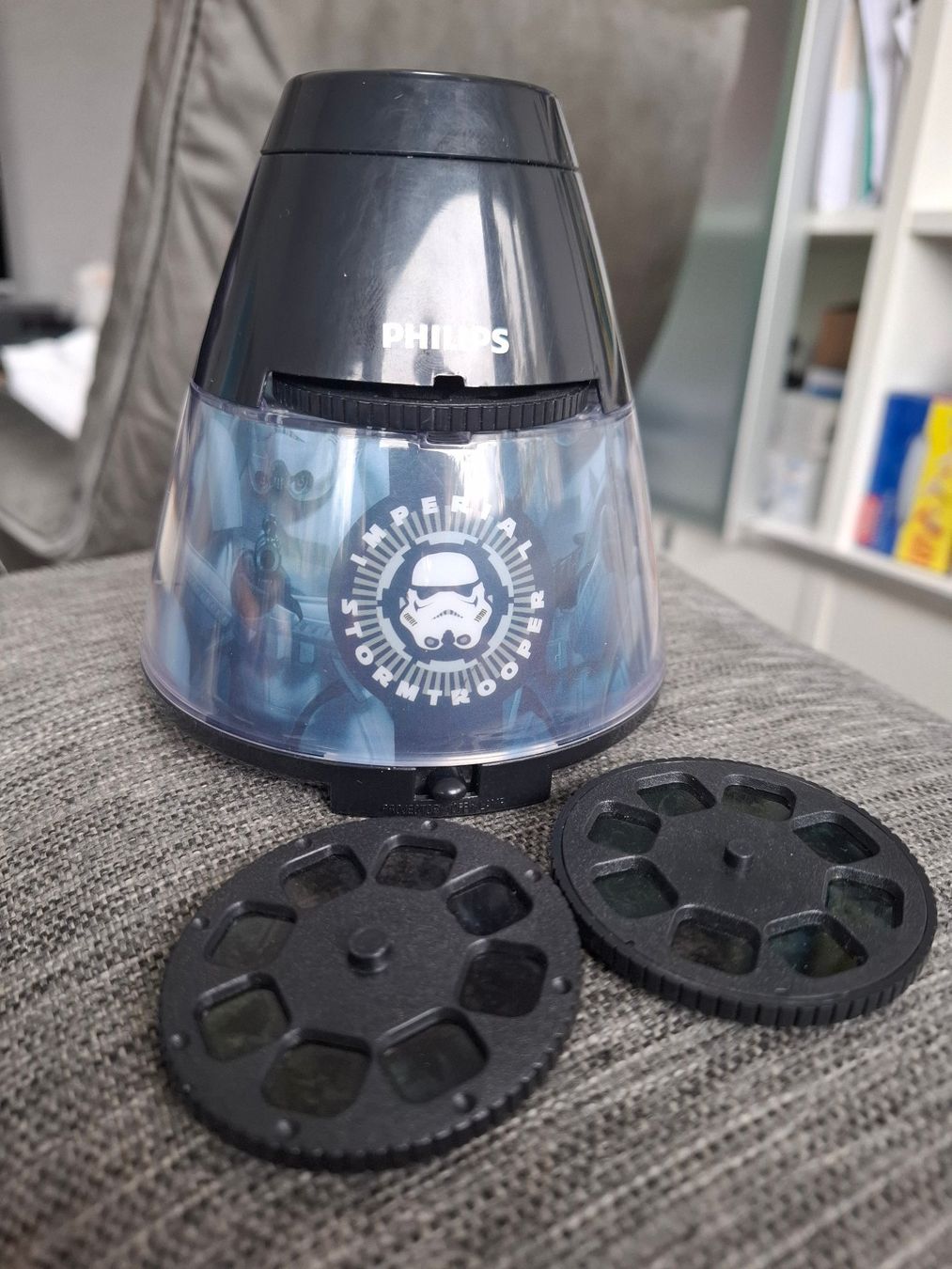 Star Wars Lampen: Philips Star Wars Projektor Stormtrooper – Gebraucht aus Birmensdorf ZH von M4rwin