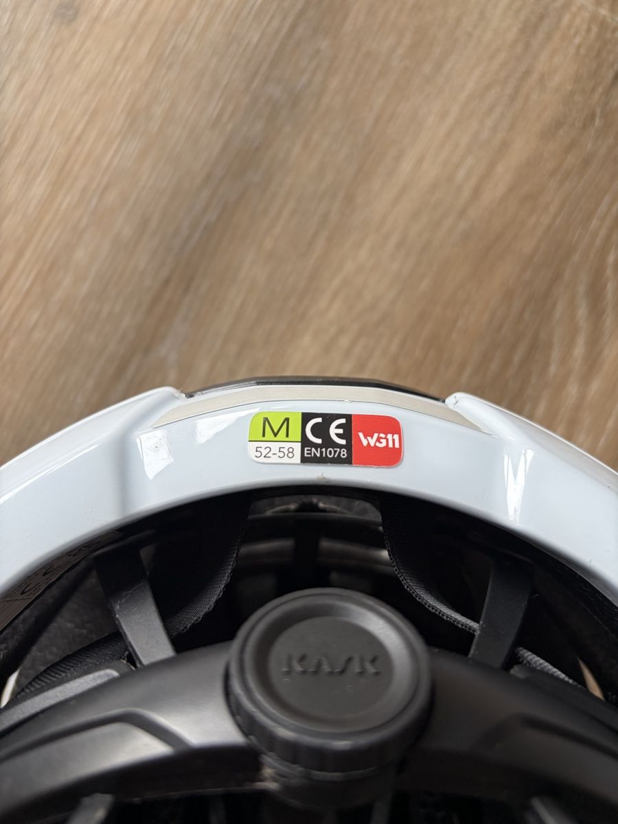Kask Caschi: Kask elemento size M – Nuovo (secondo la descrizione) da Dully venduto da mat_dsw8 3