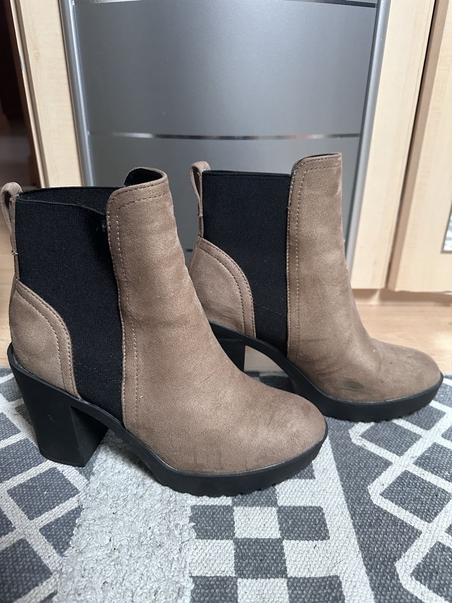 Anna Field Scarpe da donna: Anne Field Stiefel – Usato da Birmenstorf AG venduto da hor_zdb9