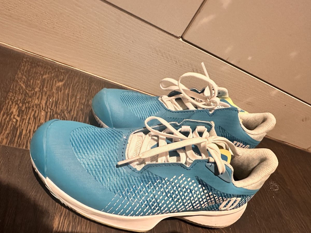 Scarpe da donna: Wilson Tennis Schuhe 37.5 – Nuovo (secondo la descrizione) da zug venduto da saliviolyn 5