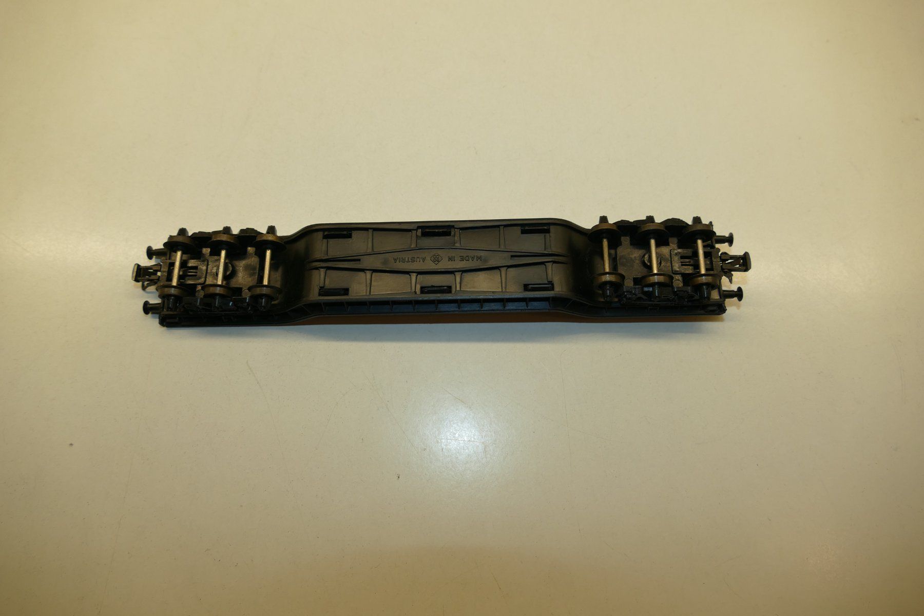 Roco Modellini di ferrovie: Roco H0: DB Flachwagen 6-achsig – Usato da Niederhasli venduto da rail-duerst 5