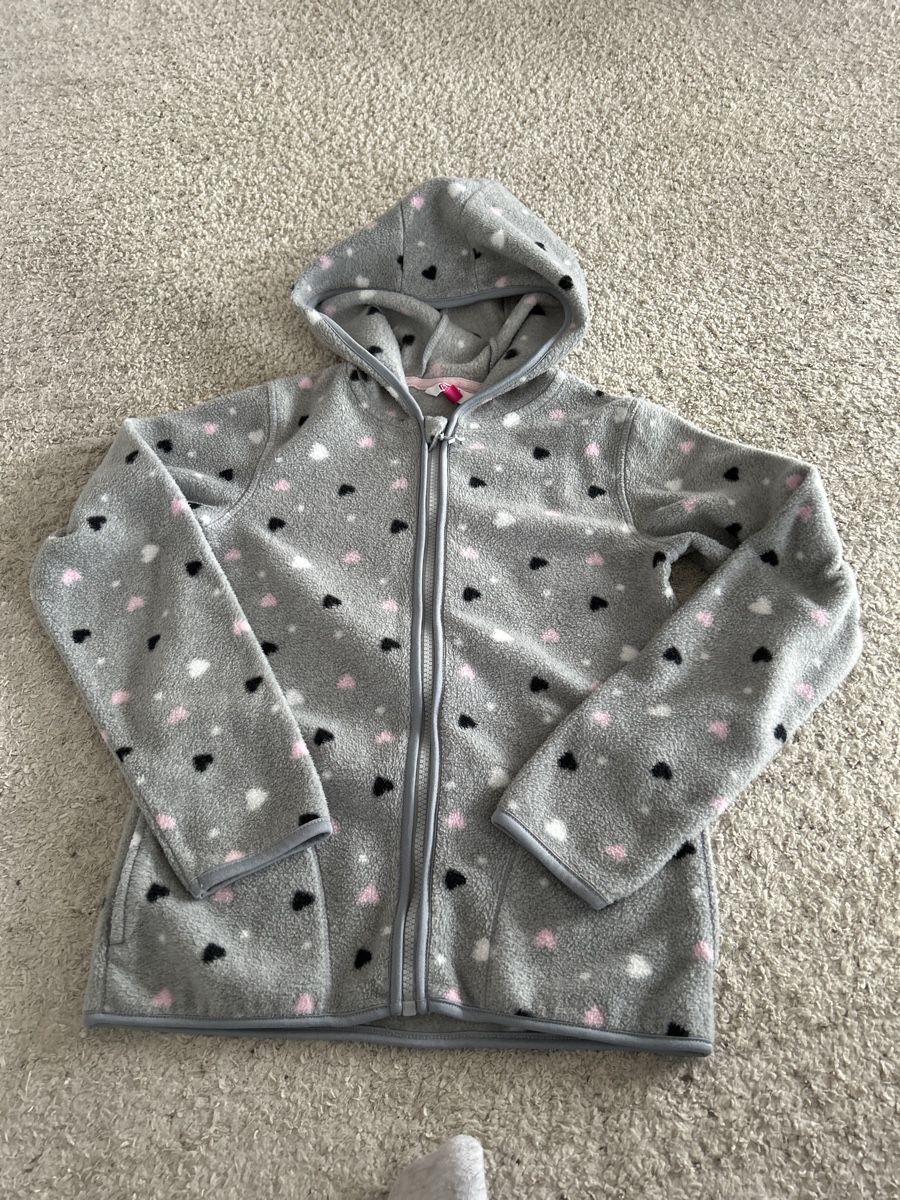 Vestes & Manteaux: Fleecejacke Mädchen Gr. 140 – D'occasion à Altdorf UR par Lillifee14