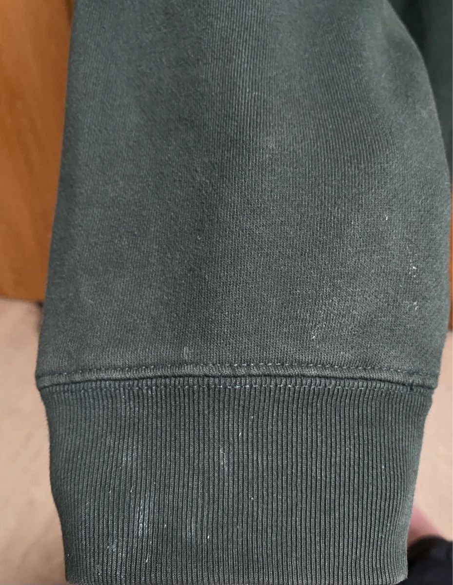 Brandy Melville Maglioni & Felpe: Brandy Melville Sweater – Usato da Brugg AG venduto da e.stella_ 2