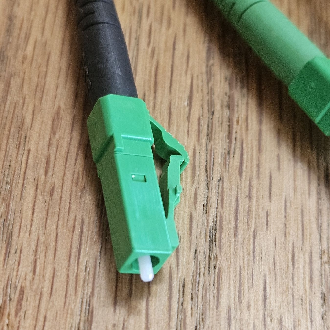 Cavi: Glasfaserkabel LWL-Patchkabel Simplex LC/APC - LC/UPC 10m – Usato da Wettingen venduto da Christianv 5
